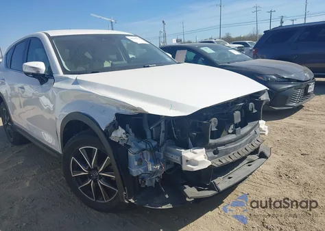 2018 Mazda Cx-5 Touring z USA, uszkodzony, nr VIN JM3KFACM1J1315131